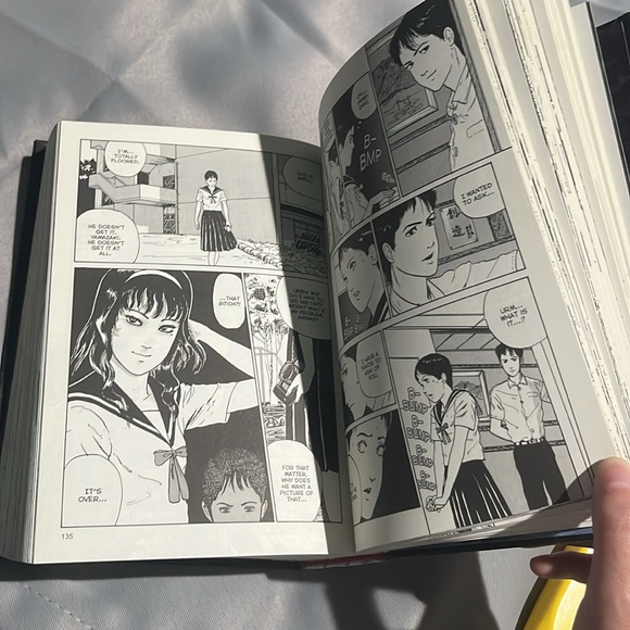 Junji Ito Tomie comic book - Picture 5 of 5